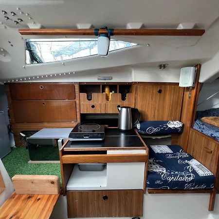 Nuit Insolite Sur Un Bateau Au Havre Le Havre Bagian luar foto